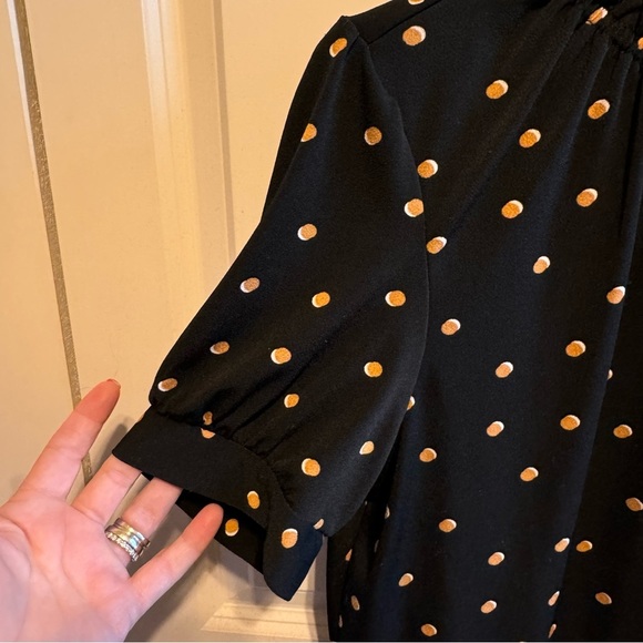 Adrianna Papell Black White Tan Polka Dot Short Sleeve Blouse Sz L - Picture 2 of 9
